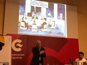 Josep Borrel durante su conferencia en el Centro de Formación.