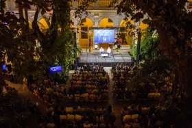 Conversatorio con Víctor Manuel y Daniel Samper.